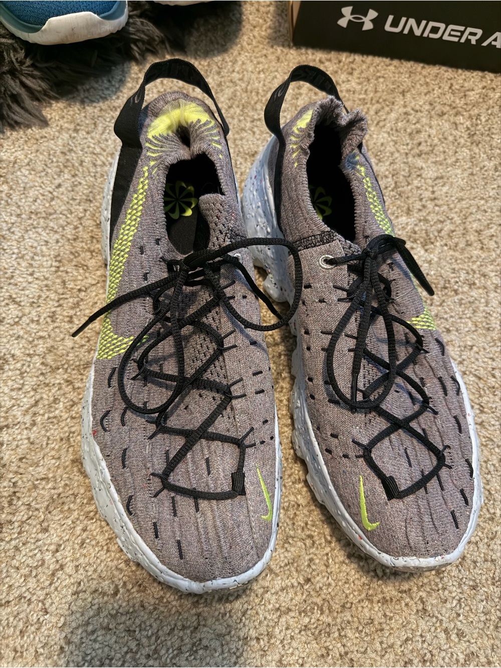 Men’s Nike shoes